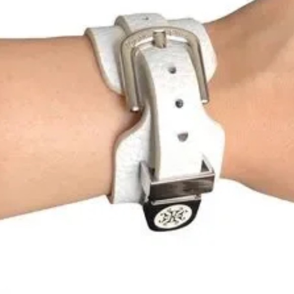 Rustic Cuff White and Silver Bracelet - Picture 13 of 13